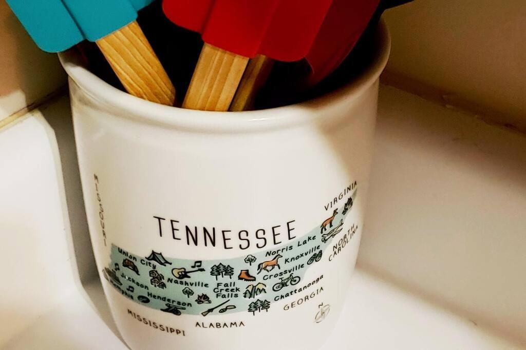 Four Private Suites - Hot Tub - Arcade - Fast Wi-Fi - One Minute To Parkway Fun Pigeon Forge Luaran gambar
